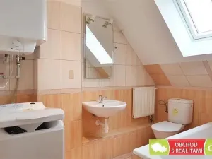 Pronájem bytu 2+kk, Praha, Nad Rohatci, 43 m2