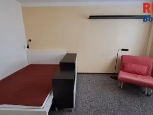Pronájem bytu 1+1, Jičín, Přátelství, 32 m2
