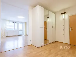 Pronájem bytu 3+kk, Kladno, Vašatova, 70 m2