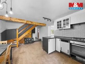 Prodej rodinného domu, Dubí - Bystřice, Horská, 175 m2