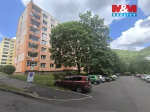 Pronájem bytu 1+1, Ústí nad Labem, Peškova, 37 m2