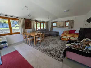 Prodej chaty, Lásenice, 140 m2