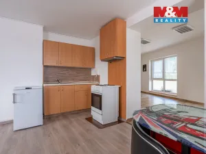 Pronájem skladu, Postupice - Milovanice, 212 m2