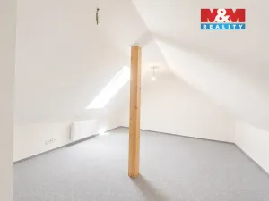 Prodej bytu 3+kk, Břežany II, 85 m2
