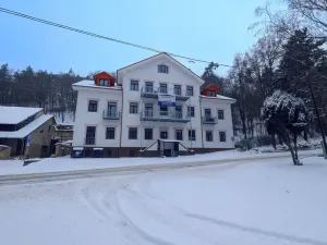 Pronájem bytu 3+kk, Peruc, U Koupaliště, 73 m2