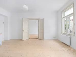 Pronájem bytu 2+kk, Praha - Nusle, Sezimova, 51 m2