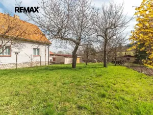 Prodej pozemku pro bydlení, Holubov, 739 m2