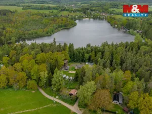 Prodej komerční nemovitosti, Nová Role - Mezirolí, 795 m2