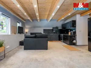 Prodej činžovního domu, Mařenice, 1190 m2