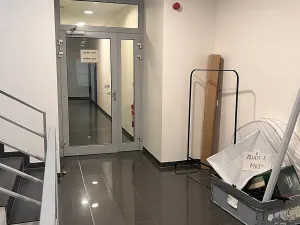 Pronájem kanceláře, Praha - Letňany, 150 m2