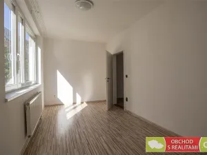 Pronájem bytu 2+kk, Praha, Janýrova, 58 m2