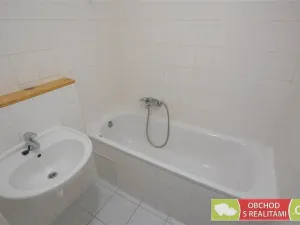 Pronájem bytu 2+kk, Praha, Janýrova, 58 m2