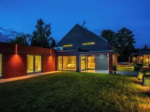 Prodej vily, Mezouň, 306 m2