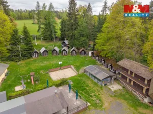 Pronájem komerční nemovitosti, Nová Role - Mezirolí, 795 m2