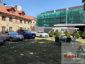 Prodej rodinného domu, Praha - Záběhlice, K prádelně, 950 m2