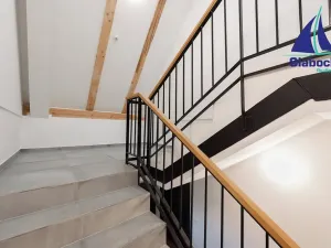 Prodej bytu 2+kk, Praha - Jinonice, Řeporyjská, 84 m2