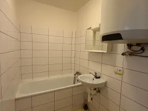 Pronájem bytu 1+kk, Praha - Nusle, Žateckých, 40 m2