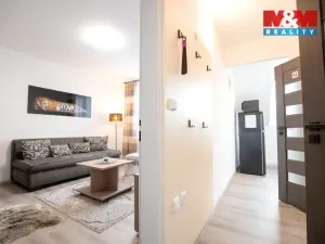 Pronájem bytu 1+1, Radvanice, 36 m2