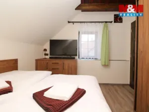 Pronájem rodinného domu, Náchod - Jizbice, 149 m2