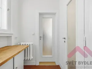 Pronájem bytu 2+1, Praha - Holešovice, U smaltovny, 74 m2