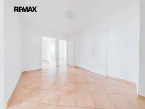 Prodej bytu 3+1, Zlonice, Pippichova, 87 m2