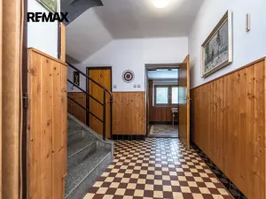 Prodej rodinného domu, Kamenice, Pražská, 166 m2