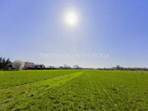 Prodej komerčního pozemku, Pardubice, 11061 m2
