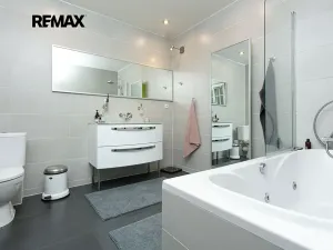 Pronájem rodinného domu, Praha - Nebušice, Na Malé Šárce, 302 m2