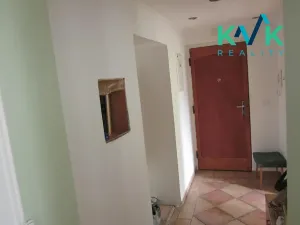 Pronájem bytu 3+1, Karlovy Vary, Šumavská, 77 m2