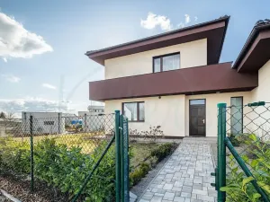 Pronájem rodinného domu, Vysoký Újezd, Pod Ovčínem, 244 m2