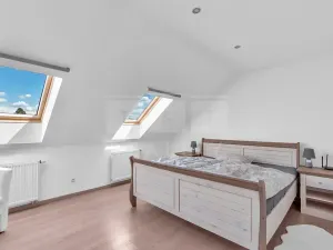 Prodej rodinného domu, Hradec Králové, Cejpova, 170 m2