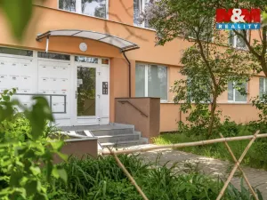 Prodej bytu 1+1, Kladno - Kročehlavy, Děčínská, 25 m2