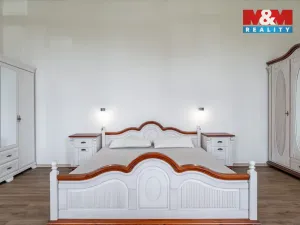 Prodej rodinného domu, Moravec, 220 m2