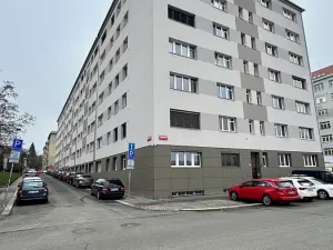 Pronájem bytu 3+1, Praha - Vršovice, Kišiněvská, 74 m2