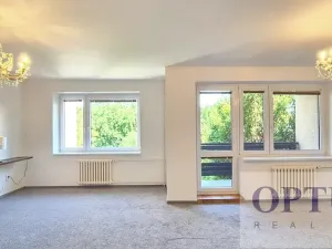 Pronájem rodinného domu, Praha - Háje, K jezeru, 302 m2