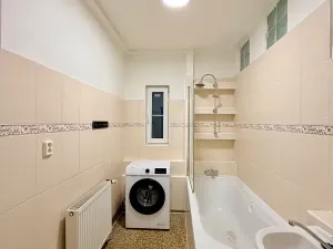 Pronájem bytu 2+1, Aš, Hlavní, 77 m2
