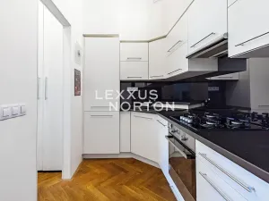 Prodej bytu 2+kk, Praha - Nusle, Slavojova, 37 m2