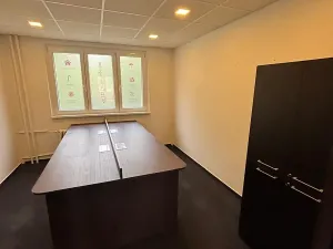 Pronájem kanceláře, Most, Obránců míru, 68 m2
