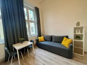 Pronájem bytu 2+kk, Praha, Kubánské náměstí, 41 m2
