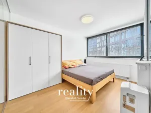 Pronájem bytu 2+kk, Brno, Mlýnská, 60 m2