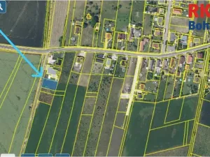 Prodej pozemku pro bydlení, Dobrovice, 667 m2