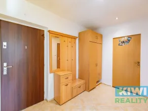 Prodej bytu 2+1, Ostrava, Plavecká, 53 m2
