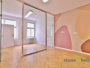 Pronájem kanceláře, Praha - Nové Město, Malá Štěpánská, 126 m2