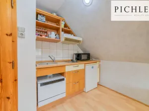 Prodej rodinného domu, Stříbrná, 341 m2