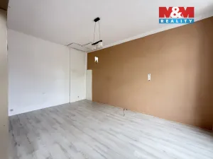 Prodej činžovního domu, Broumov, třída Masarykova, 410 m2