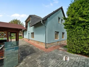 Prodej rodinného domu, Tetín, 130 m2