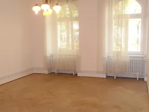 Pronájem bytu 3+1, Praha - Vinohrady, Budečská, 75 m2