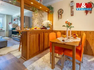 Prodej bytu 2+1, Chomutov, Selská, 67 m2