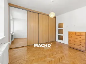 Pronájem bytu 3+1, Plzeň, Politických vězňů, 79 m2