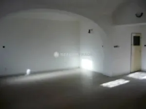 Pronájem obchodního prostoru, Strakonice, Palackého náměstí, 100 m2